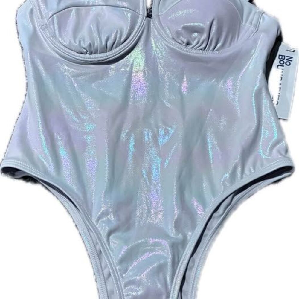 No Boundaries Iridescent White One-Piece Swimsuit - Size M (8-10) - NWT